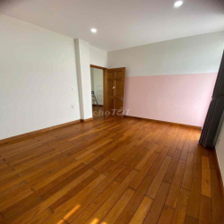 Cho thuê biệt thự đơn lập Liên Phường q9 giá 40tr/tháng