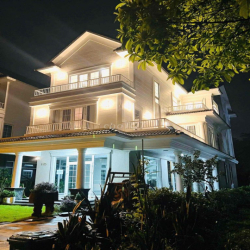 Cho thuê biệt thự đơn lập Liên Phường q9 giá 40tr/tháng