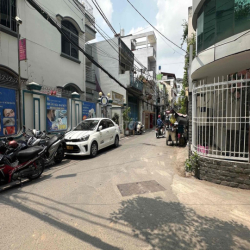 🆘 Chỉ 3.9Tr/ Tháng Căn Hộ Trung Tâm Phan Xích Long - Giáp Sân Bay 5'