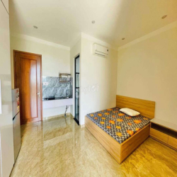 Căn hộ ban công Full nội thất, 107 Thanh Hóa, Hòa Xuân