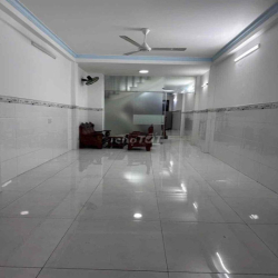 nhà nguyên căn MT khu tên Lửa Full nội thất + máy lạnh 22 triệu