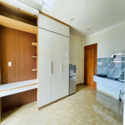 Căn hộ ban công Full nội thất, 107 Thanh Hóa, Hòa Xuân