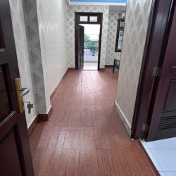 nhà nguyên căn MT khu tên Lửa Full nội thất + máy lạnh 22 triệu