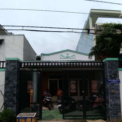 Cho thuê nhà cấp 4 mặt tiền đường 10m ở đường Tân Hiệp 31, Hóc Môn