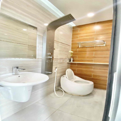 2 KHÔNG GIAN NGỦ NGAY CV LÀNG HOA GÒ VẤP