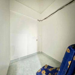 2 KHÔNG GIAN NGỦ NGAY CV LÀNG HOA GÒ VẤP