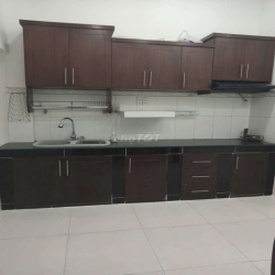 Nhà đẹp trệt, 1 lầu, sân thượng 4x18m C6 Phạm Hùng