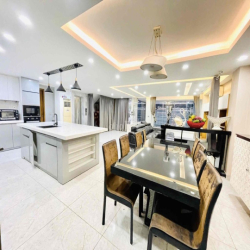 SIÊU PHẨM BIỆT THỰ 1073A CÁCH MẠNG THÁNG 8 - 5 TẦNG - DTSD 600m2 - THA