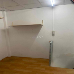 Cho thuê nhà gác , hẻm cụt an ninh gần DHSG/SP/KHTN