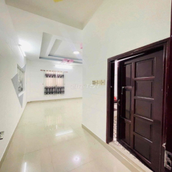 Nhà rộng 3pn 3 máy lạnh KDC Hồng Phát