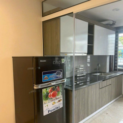 Căn hộ 1K1N FULL ĐỒ, nhà mặt phố Khâm Thiên, Đống Đa 6.5 triệu/th
