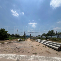 Mặt bằng 16.000 m² có mặt tiền giáp sông 2.000 tấn và lộ Container