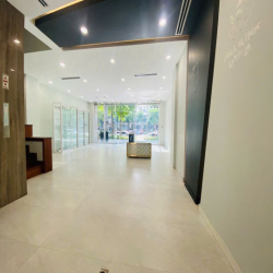 CHO THUÊ NHÀ MẶT TIỀN NGUYỄN CƠ THẠCH – KHU ĐÔ THỊ SẦM UẤT, VỊ TRÍ ĐẸP