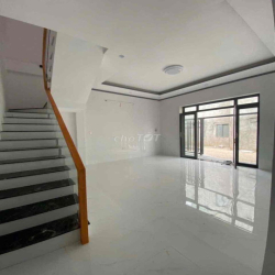 chủ gửi cho thuê mới xây ở hương lộ 6 xã thạnh phú cũ huyện vĩnh cửu