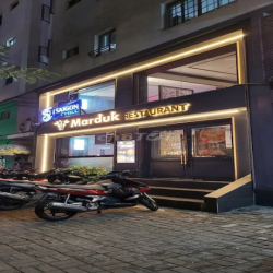Cho thuê nhà MT đường Phan Xích Long, P7, Phú Nhuận. DT: 7x15m