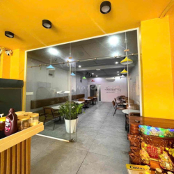 Chính chủ cho thuê nhà 3 Tầng Mặt tiền Ngã 3 Phạm Văn Chiêu - Q Trung