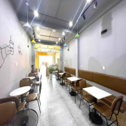 Chính chủ cho thuê nhà 3 Tầng Mặt tiền Ngã 3 Phạm Văn Chiêu - Q Trung