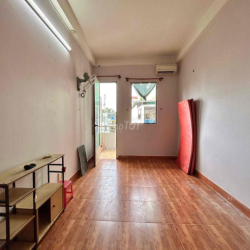 🔥CHO THUÊ BAN CÔNG HẠT DẺ NGAY BẠCH ĐẰNG SÂN BAY