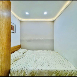 Nhà-NC-4PN-3WC-Gia-14Tr-TL-Nguyen Văn Trỗi-P8.Q.Phú Nhuận 