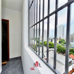 Cho Thuê Căn Hộ Cao Cấp ( Mới 100% ). Cách biển 100m