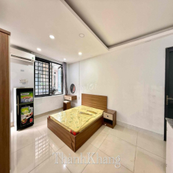 Căn Hộ Xa Bếp Cửa Sổ Bancol Full Nội Thất Rộng 35m2 Ngay Chợ Hoà Hưng