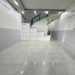 Nhà lầu 3 phòng giá 8,5tr/tháng  Cho thuê nhà trệt lầu KDC Hồ