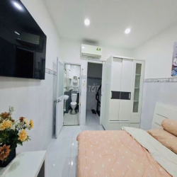 Nhà nguyên căn mới đẹp 1 xẹc đường Phùng Văn Cung