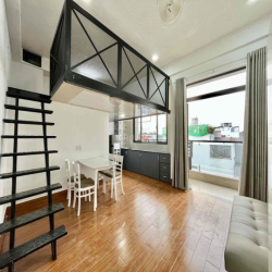 Còn một phòng cuối giá chỉ 5tr8 đầy đủ nội thất ngay Emart Phan Văn Tr