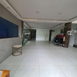 Nhà Mặt Tiền 9x20 1lầu 4pn 3wc Kinh Doanh
