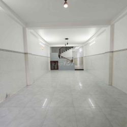 Cho thuê nhà mặt tiền đường số 60 KDC Bình Phú Q6