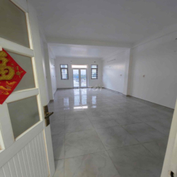 Cho thuê nhà mặt tiền đường số 60 KDC Bình Phú Q6