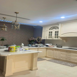 NHÀ ĐƯỜNG HOÀNG HOA THÁM DIỆN TÍCH: 7X20M TRỆT 3 LẦU CHO THUÊ
