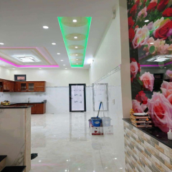 NHÀ MỚI XÂY 5X20M 1 TRỆT 2 LẦU GIÁ TỐT