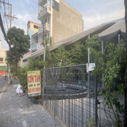 Mặt tiền Nguyễn Tư Giản sát Phan Huy Ích, DT 20x50m, 1000m2, 166tr/th