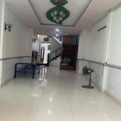 NHÀ 3 LẦU NGAY CÔNG VIÊN TẦM VU