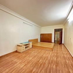 nhà ngõ 4 đặng văn ngữ 55m x4T ô tô đỗ cửa