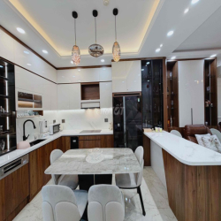 CH - FULL NỘI THẤT 3PN - 4WC - 100M2 QUẬN PHÚ NHUẬN