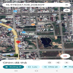 nhà 2 tầng / bên cạnh có miếng đất trống