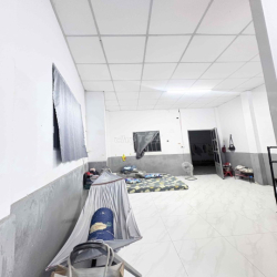 Cho thuê phòng 42m2 gần trường tiểu học Long Bình Tân