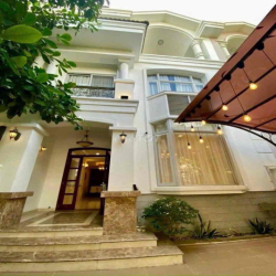 CHO THUÊ BT NAM VIÊN - PHÚ MỸ HƯNG .4pn phú mỹ hưng