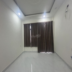 CHO THUÊ NHÀ 3 LẦU PHƯỜNG DĨ AN GẦN NGÃ 3 CÂY ĐIỆP