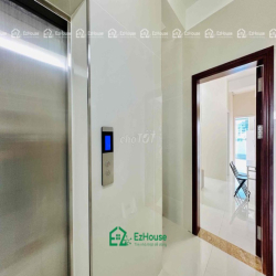 Cách Đại Học Mở 1km