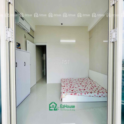 Cách Đại Học Mở 1km