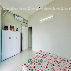 Cách Đại Học Mở 1km