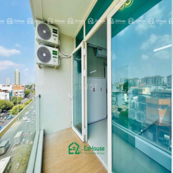 Cách Đại Học Mở 1km