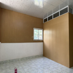 Nhà nguyên căn 150m2 Mới xây - Ốp gỗ Full - La phông cao cấp