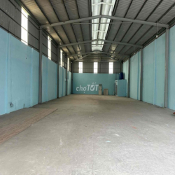 Cho thuê nhà xưởng 560m2 tại thạnh lộc quận 12