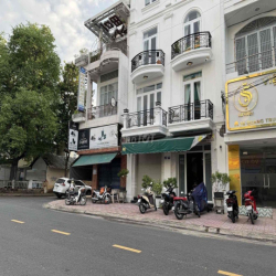 nhà cho thuê trung tâm Châu Đốc