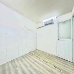Chính chủ cho thuê phòng trọ 12m2 ngay bến xe miền tây