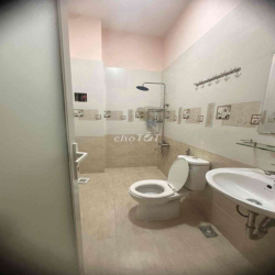 4 X 22M HẺM 110 BÀ HOM